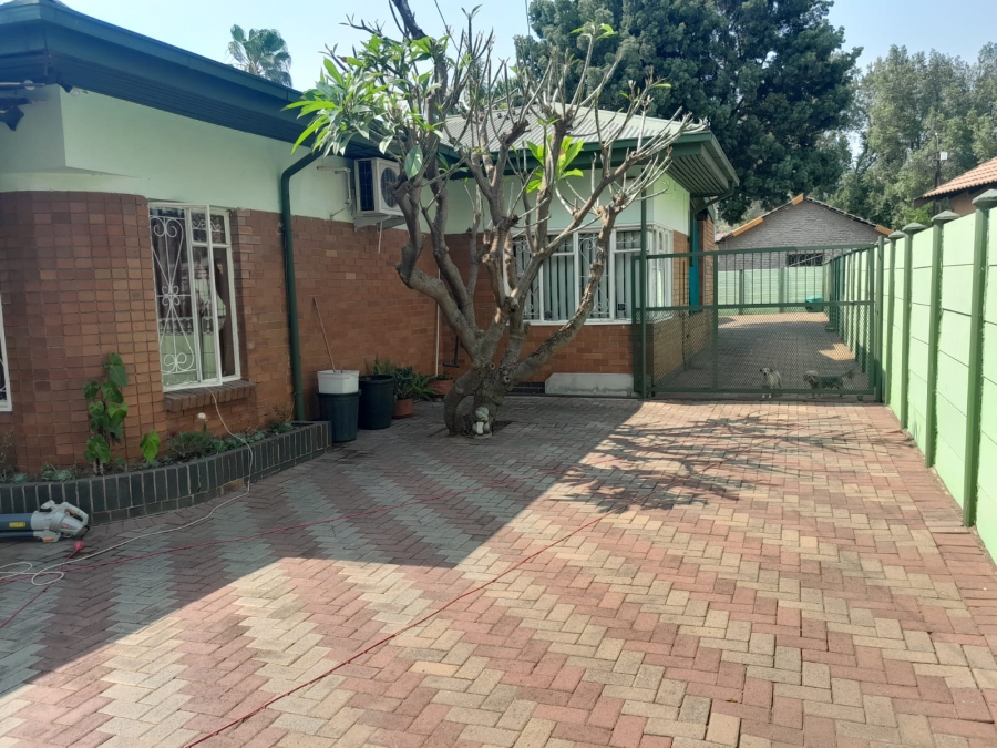 3 Bedroom Property for Sale in Bodorp North West